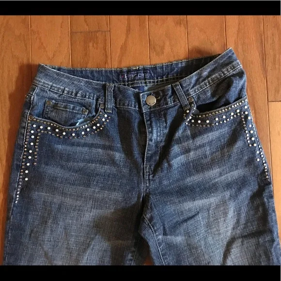 Stylish Silver Flat Stud Accented Jeans! - Picture 6 of 16